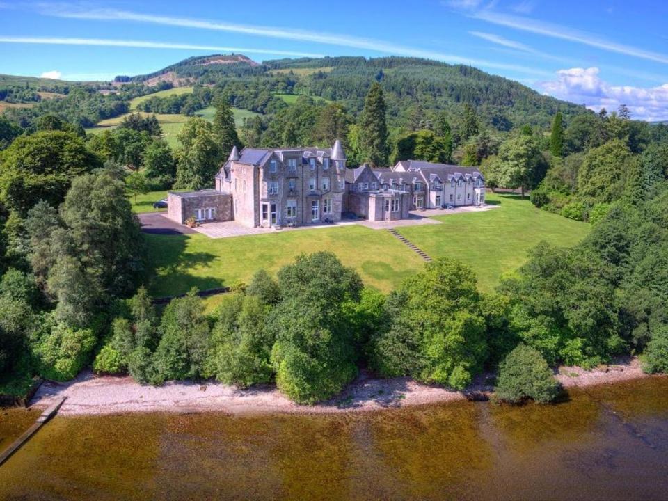 Апартаменты Lomond Castle Penthouse Лусс Экстерьер фото