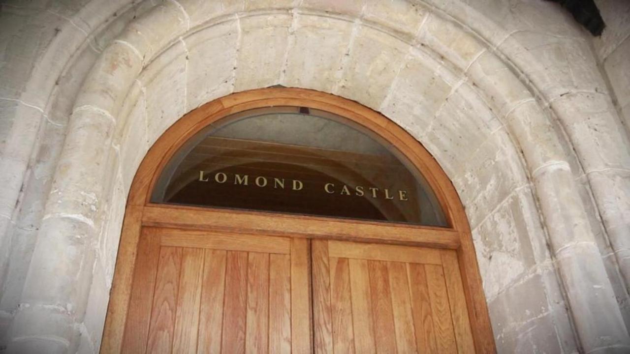 Апартаменты Lomond Castle Penthouse Лусс Экстерьер фото